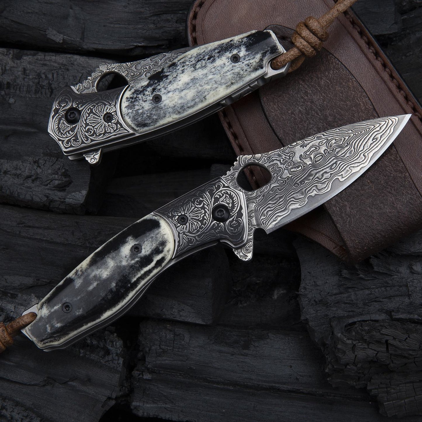 2.5in Japanese Handmade Folding Knives,VG10 Damascus Steel,Bone Handle,Liner Lock,Leather Sheath