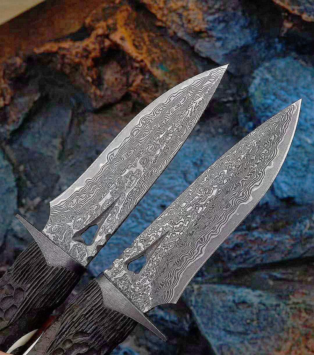 Auspicious Elephant 3.9 Inch Outdoor Full Tang Fixed Blade Knife,  VG10 Damascus Steel, Ebony Wood